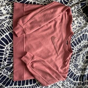 nike cropped sweatshirt with logo